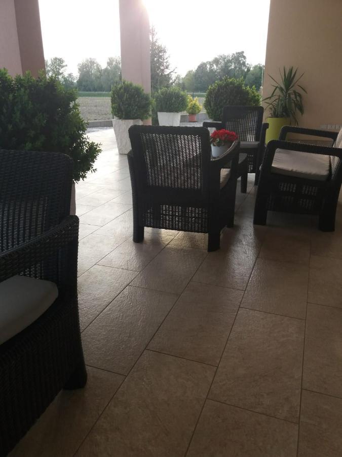 Al Cavaliere Villa Pordenone Exteriör bild