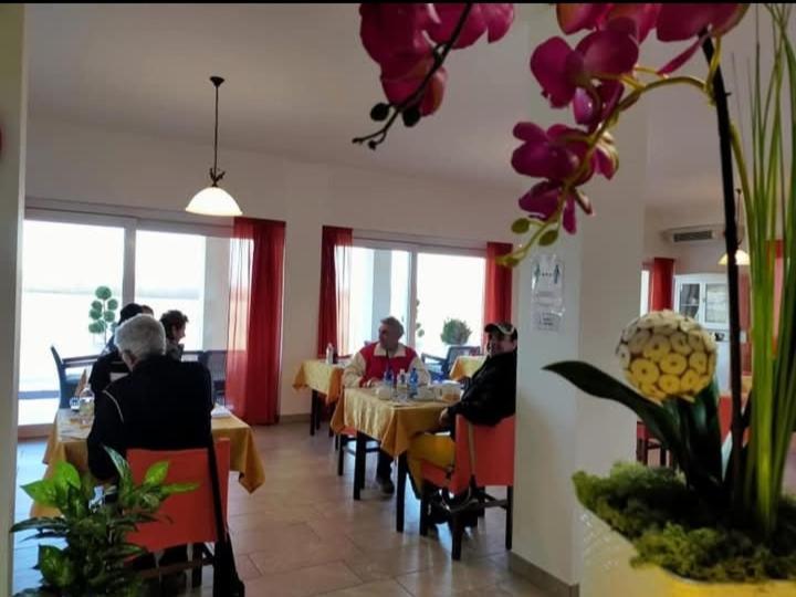 Al Cavaliere Villa Pordenone Exteriör bild